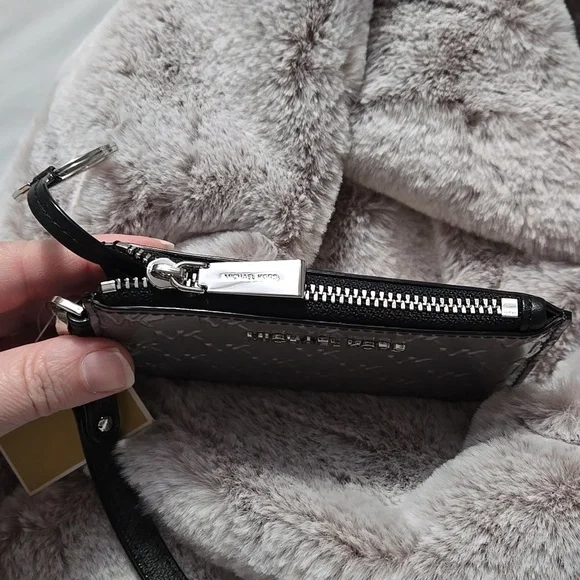 MICHAEL KORS JET SET SMALL LOGO PATENT LEATHER COIN PURSE ✨NWT✨ - Picture 6 of 9